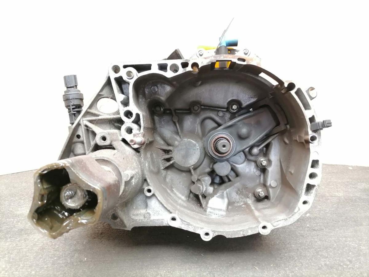 Dacia Sandero original 5 Gang Schaltgetriebe JH3052 1,6 64KW Bj.2008